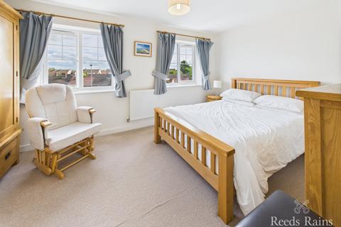 3 bedroom semi-detached house for sale, Barrow Lane, Scarborough YO11