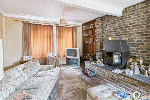 3 bedroom detached house for sale, Linden Road, Kent CT8