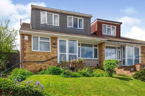 3 bedroom semi-detached house to rent, Nickleby Close, Kent ME1