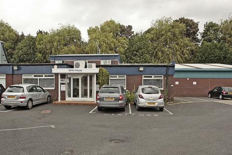 Warehouse to rent, Belper Rd Stockport SK4 3QP