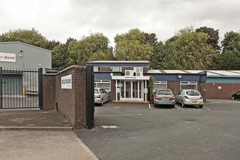 Warehouse to rent, Belper Rd Stockport SK4 3QP