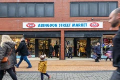 Retail property (high street) to rent, 18-22 Victoria St Blackpool FY1 4RW