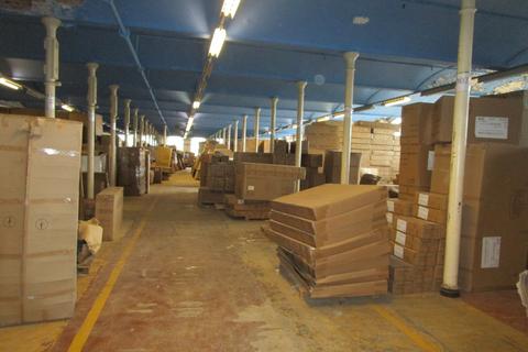 Warehouse to rent, Fitton St Oldham OL2 5JX