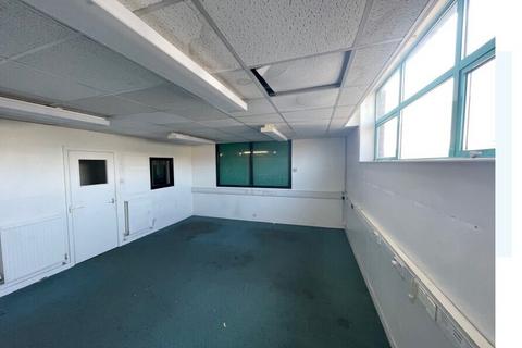 Industrial development to rent, 70 Mowbray Dr Blackpool FY3 7UN