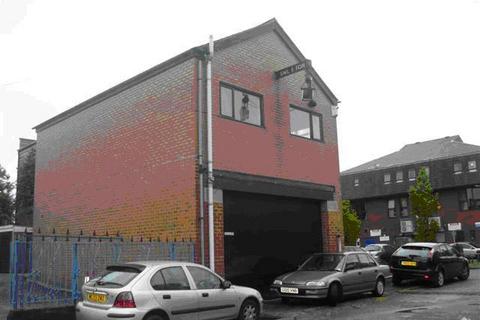 Industrial unit to rent, 1 William St Hyde SK14 1NJ