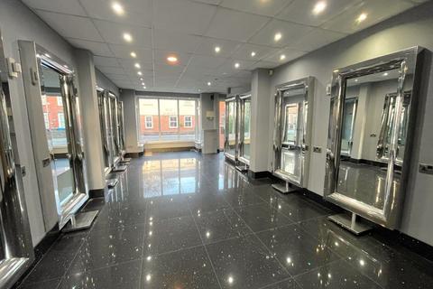 Retail property (high street) for sale, 15 Poulton Rd Poulton Le Fylde FY6 7NH