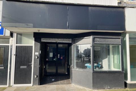 Retail property (high street) to rent, 111 Topping St Blackpool FY1 3AA