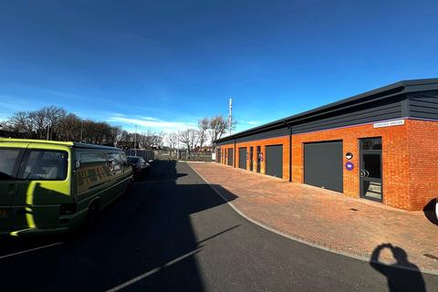 Industrial development to rent, Bristol Av Blackpool FY2 0JE