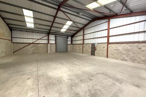 Industrial development to rent, Ashworth Rd Blackpool FY4 4UN