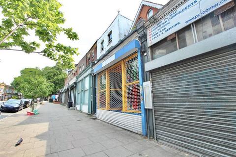Restaurant to rent, 8 Cazenove Rd London N16 6BD