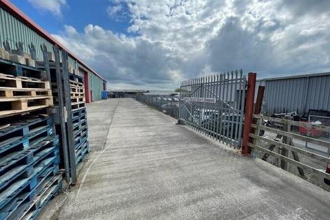 Warehouse to rent, Beacon Rd Poulton Le Fylde FY6 8JE