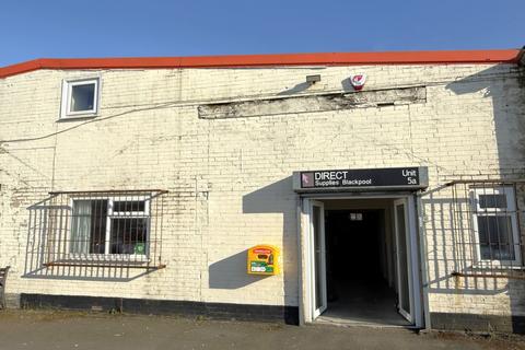 Warehouse to rent, Holyoake Ave Blackpool FY2 0QL
