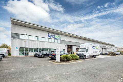 Warehouse to rent, Wheel Forge Way Manchester M17 1EH