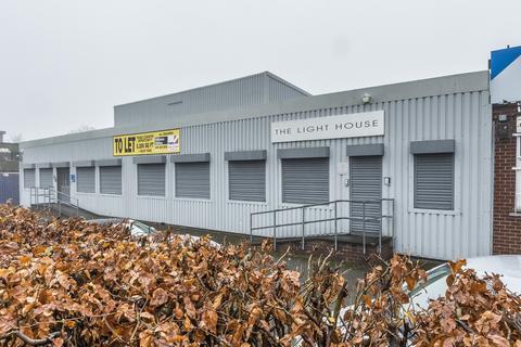 Warehouse to rent, Southmoor Rd Manchester M23 9NR
