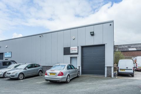 Industrial development to rent, Broadway Hyde SK14 4QF