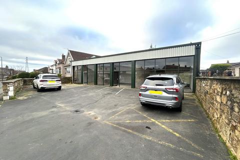 Industrial unit to rent, 411 Lancaster Rd Morecambe LA4 6NB