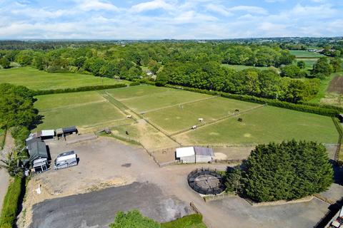 2 bedroom detached bungalow for sale, Spinning Wheel Lane, Binfield, Bracknell, RG42