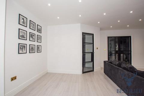 5 bedroom detached house for sale, Beaulieu Park CM1