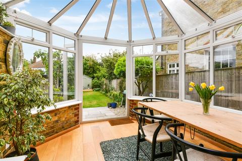3 bedroom semi-detached house for sale, College Road, Epsom