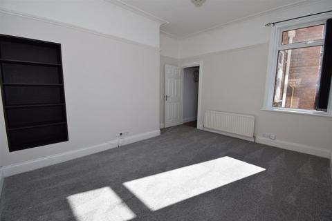 2 bedroom flat for sale, Ashley Road, South Shields