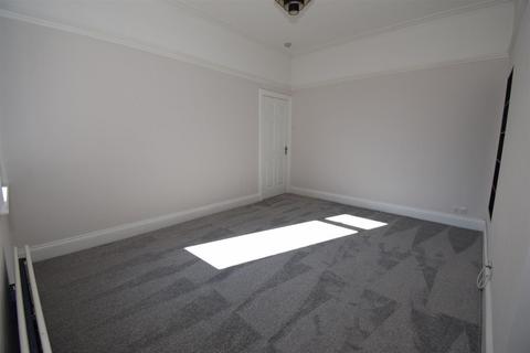 2 bedroom flat for sale, Ashley Road, South Shields