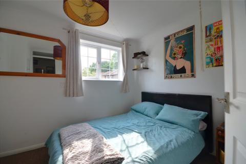 157 Estcots Drive, East Grinstead, RH19 3YP