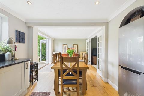5 Minerva Close, Stevenage, SG2 7RA