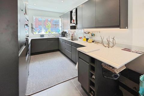5 bedroom semi-detached house for sale, Bempton Drive, Didsbury, Manchester, M20