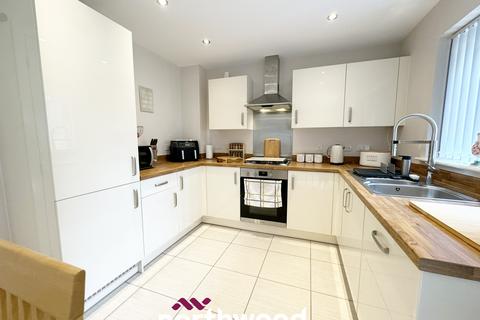 10 Arlington Road, Hatfield, Doncaster, DN7 6EF