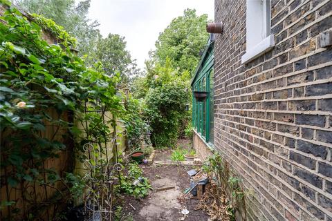 1 bedroom apartment for sale, Fawnbrake Avenue, London, SE24