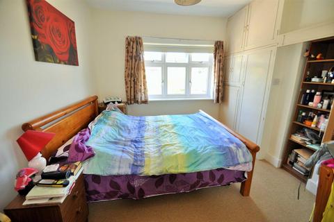 45 Hansol Road, Bexleyheath, DA6 8JQ