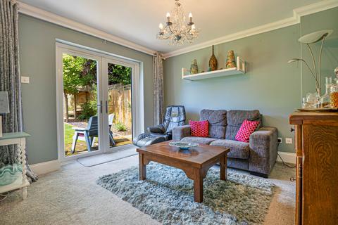 7 Comfrey Close, Walnut Tree, Milton Keynes, MK7 7BY
