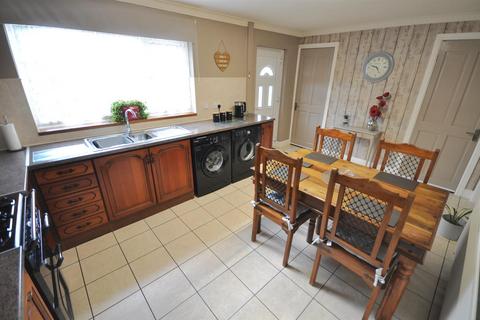 10 Lockwood Close, Thorne, Doncaster, DN8 5XD