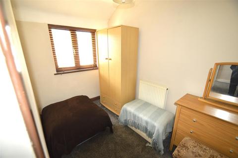225 Third Avenue, Dagenham, RM10 9BD
