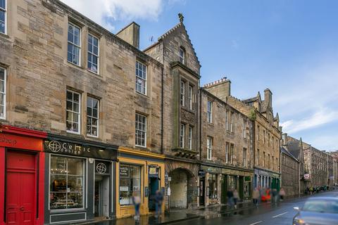 160a/4 Sugarhouse Close Canongate, Edinburgh, EH8 8DD