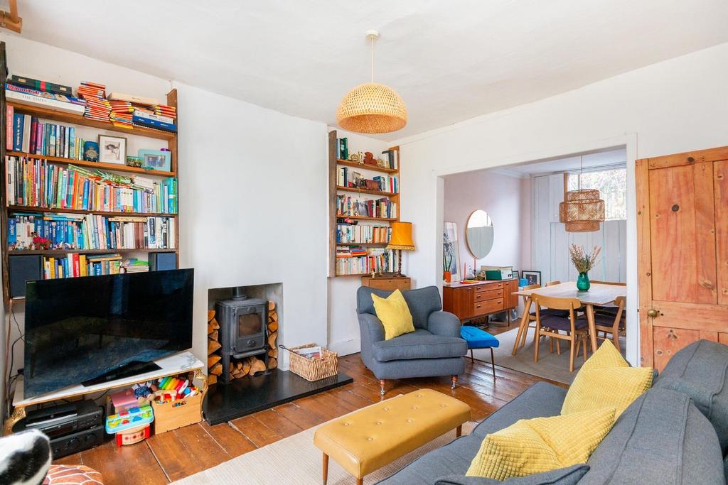 4 U0 CPMR - Living Room F.jpg