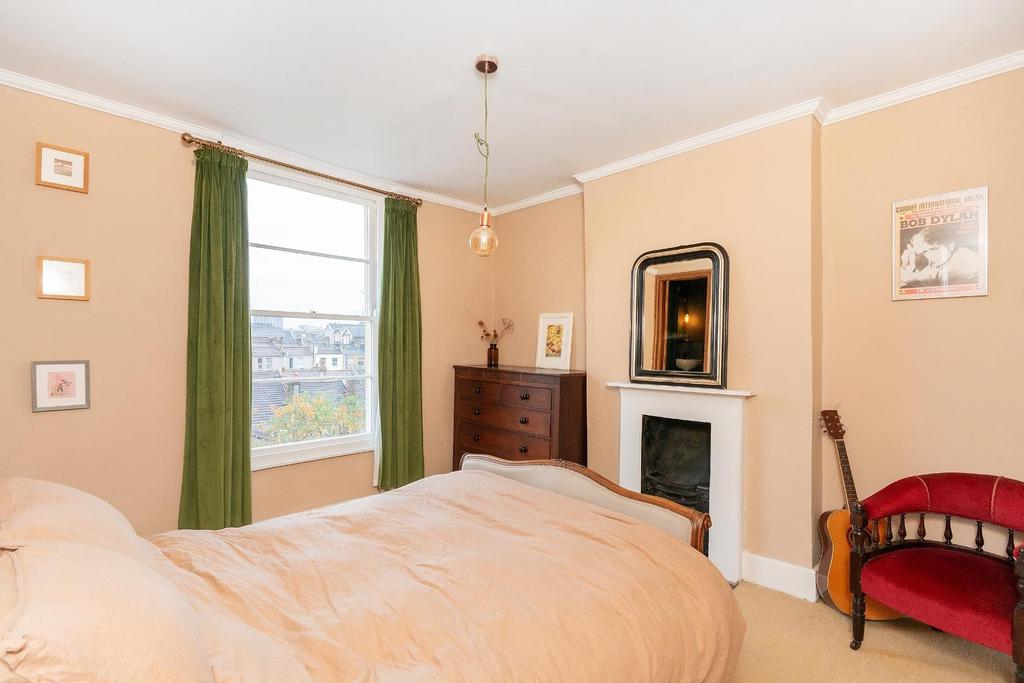 4 U0 CPMR - Bedroom H.jpg