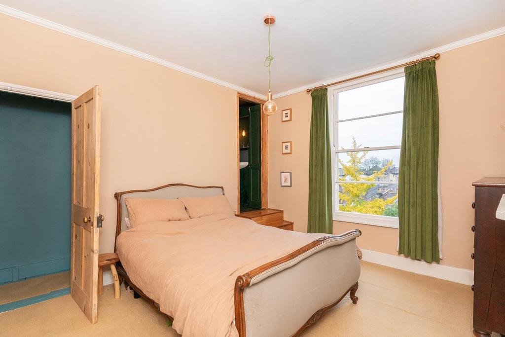 4 U0 CPMR - Bedroom E.jpg