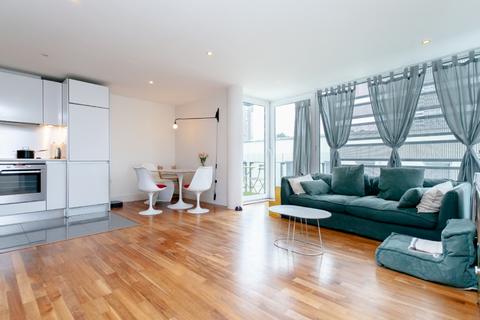 2 bedroom apartment for sale, Angel Waterside Islington