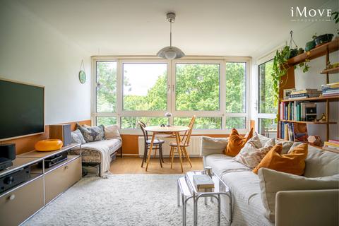86 Kitley Gardens, London, SE19 2RY