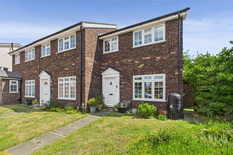 Queenswood Road, Sidcup DA15