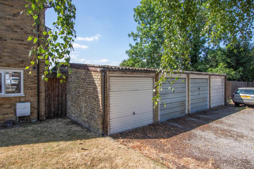 Garage &parking Area