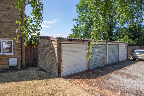 1 Meadfield Road, Meopham, Gravesend, DA13 0PR