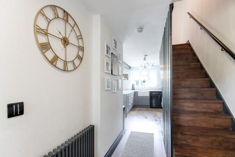 1 Meadfield Road, Meopham, Gravesend, DA13 0PR