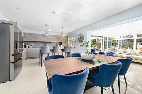 3 Townsend Close, Ash, Aldershot, GU12 6FJ