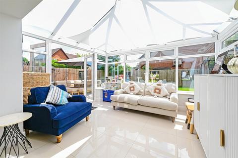 3 Townsend Close, Ash, Aldershot, GU12 6FJ
