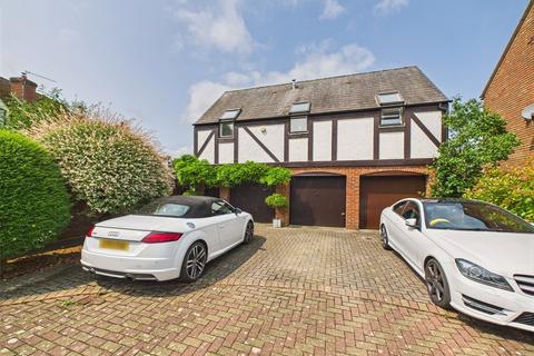 4 Stonecroft Close, Bishops Cleeve, Cheltenham, GL52 8SW