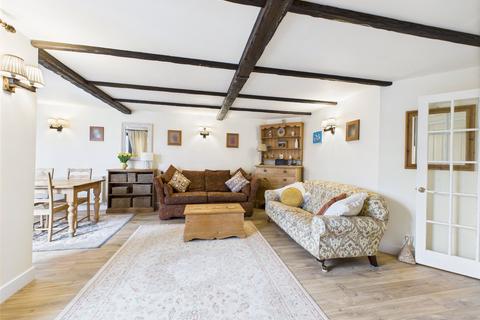 4 Stonecroft Close, Bishops Cleeve, Cheltenham, GL52 8SW