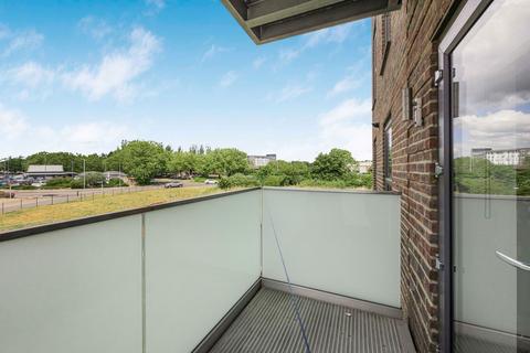 50 Carrowmore Close, West Thurrock, Grays, RM20 3BW