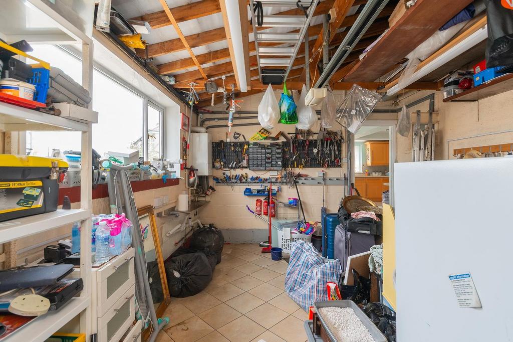 8 H3 RBD - Garage A.jpg